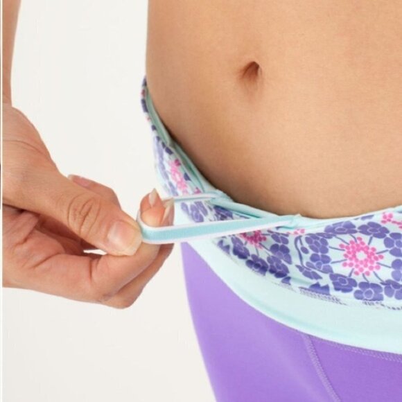 𝅺LULULEMON run inspire crop II leggings size 2 in purple - Picture 6 of 14